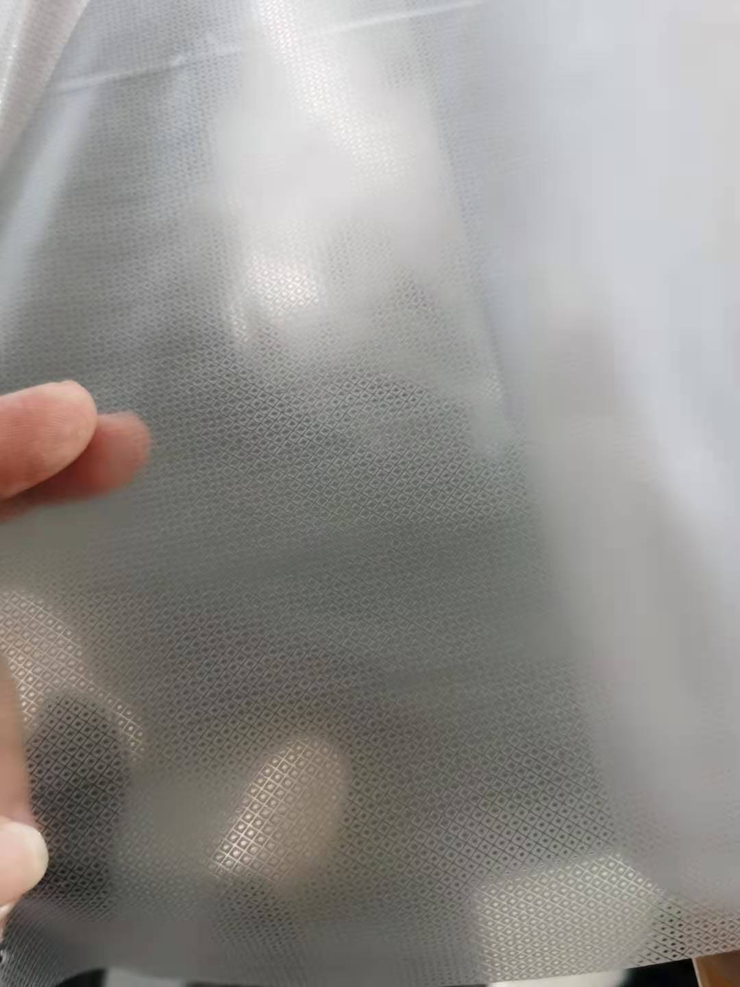 TPE壓花薄膜生產線